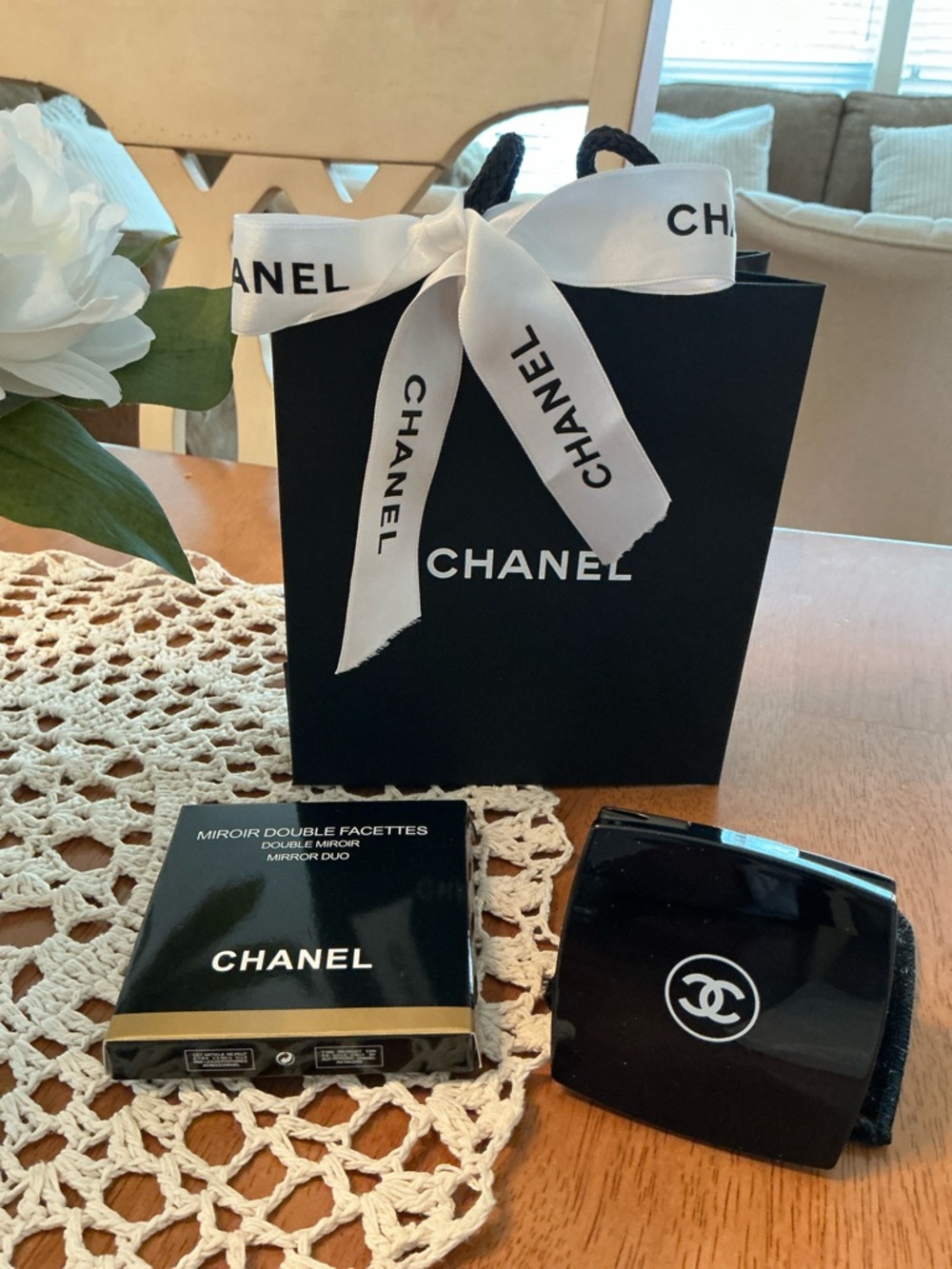 CHANEL Black Compact  Mirror Set with Gift Bag